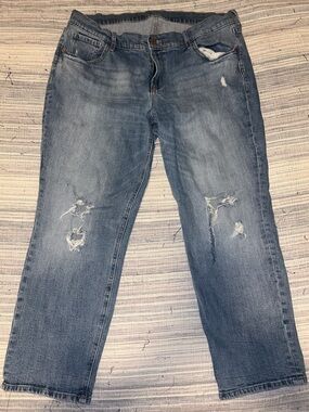 Old Navy Light Blue Distressed Boyfriend Jeans